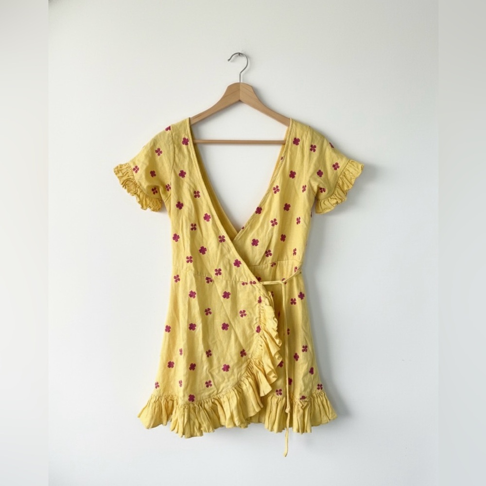 MOCHI Yellow Linen Embroidered Floral Ruffle Wrap Mini Dress S Boho
